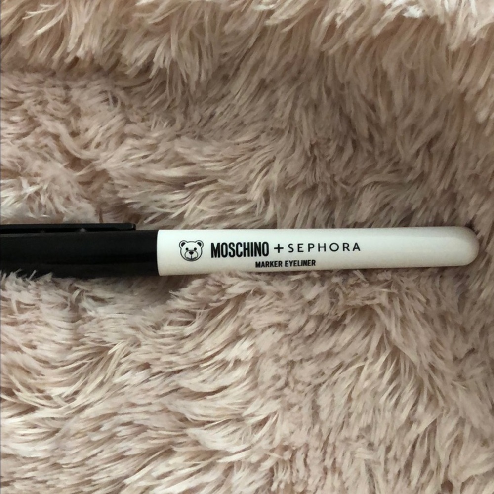 Black Liquid Eyeliner